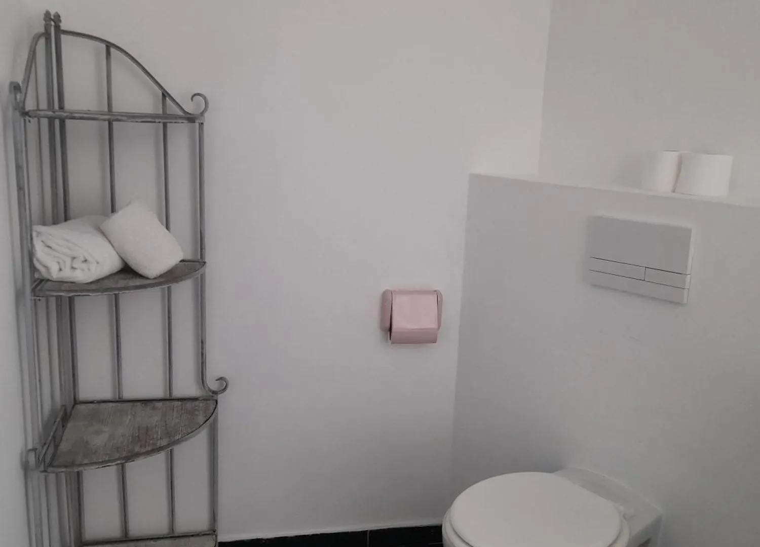 Hotel Albergo Saint-Josse-ten-Noode 2*,