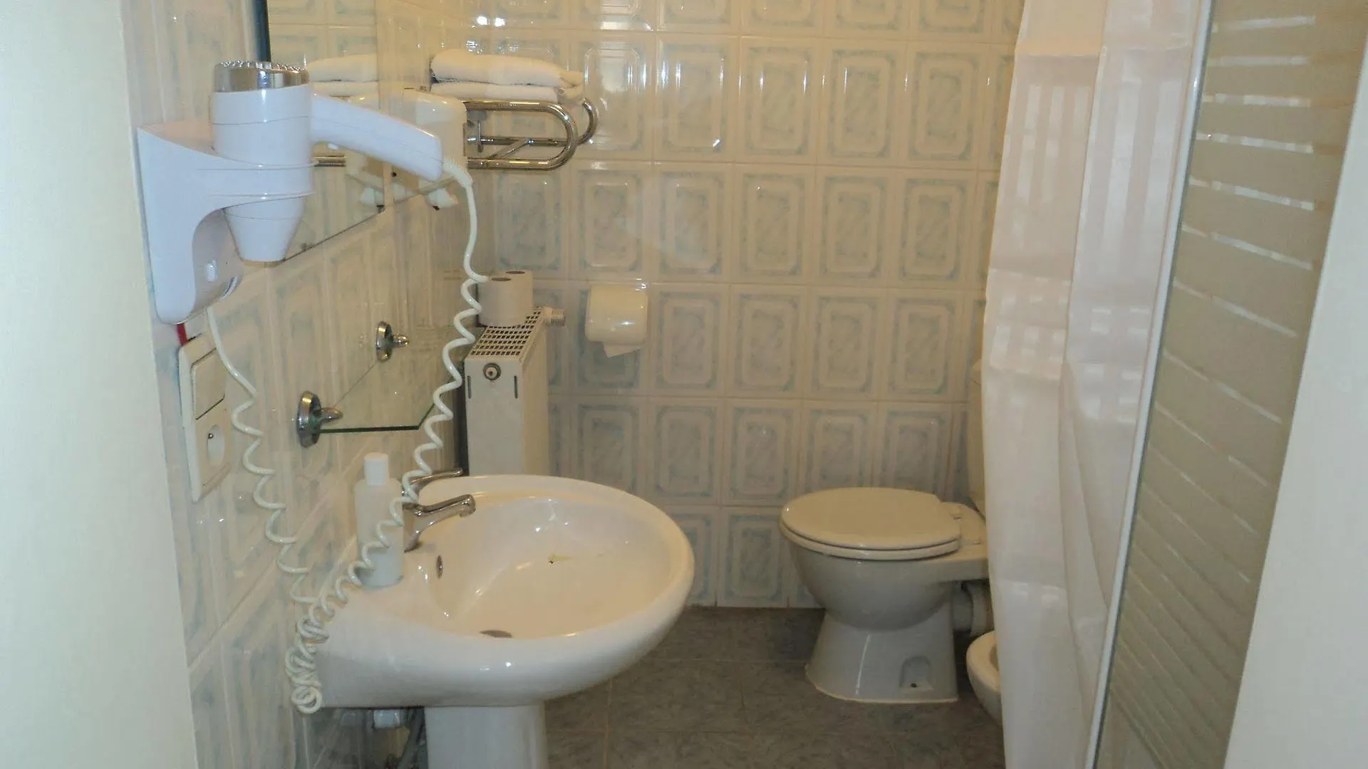 Hotel Albergo Saint-Josse-ten-Noode 2*,